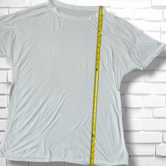 ALO Yoga Dreamer Top White Short Sleeve Flow And Go Split Side - SZ L (NWOT) - Picture 4 of 7